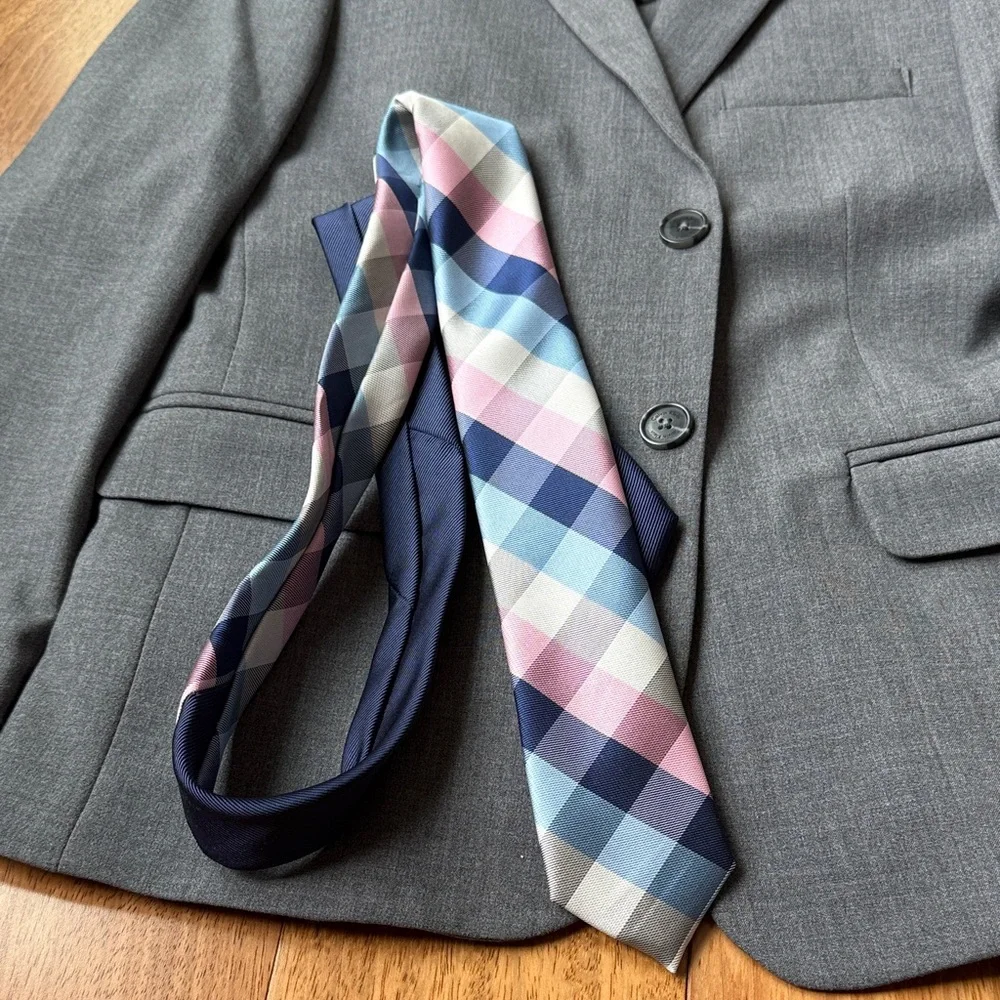 Tommy Hilfiger boys Plaid Tie